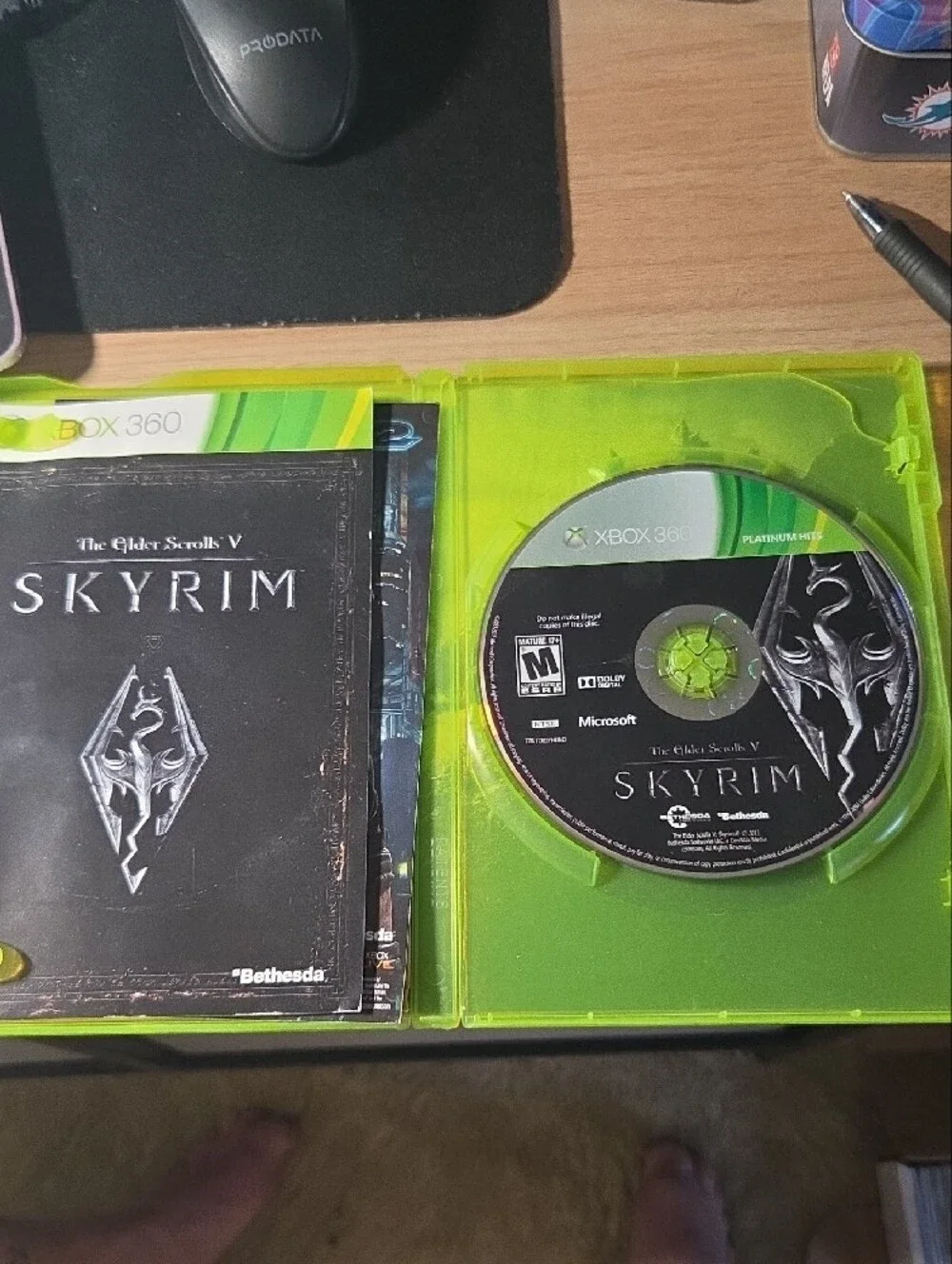 The Elder Scrolls V: Skyrim for Xbox 360 - Black